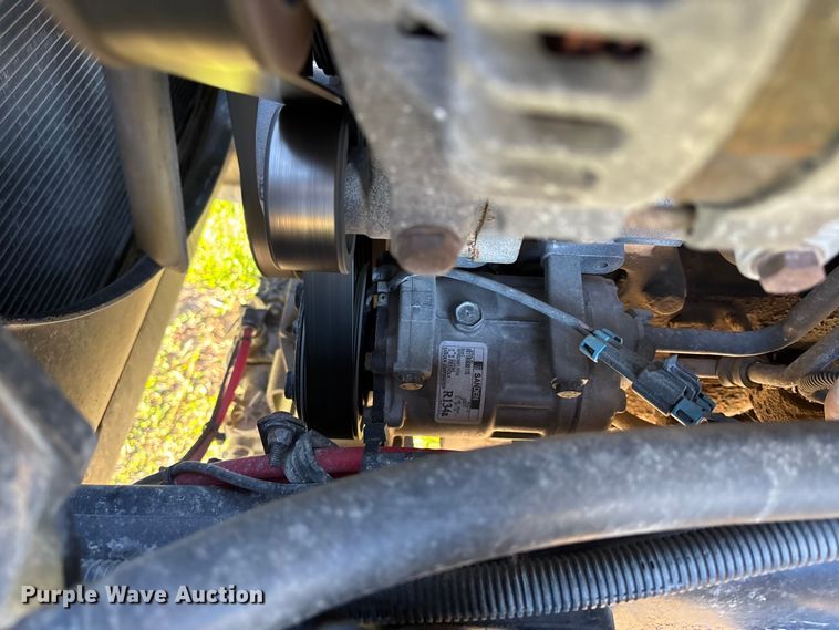 image for item FB3579 2005 Sterling A9500  semi truck