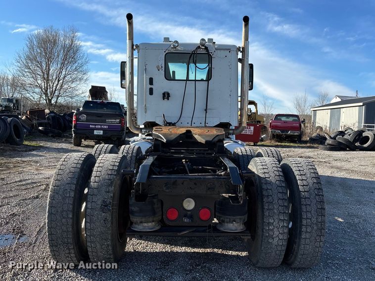 image for item FB3580 2013 Freightliner Coronado semi truck