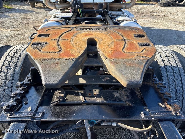 image for item FB3580 2013 Freightliner Coronado semi truck