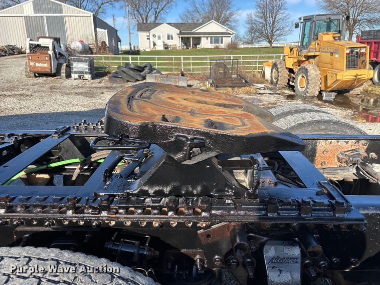 image for item FB3580 2013 Freightliner Coronado semi truck