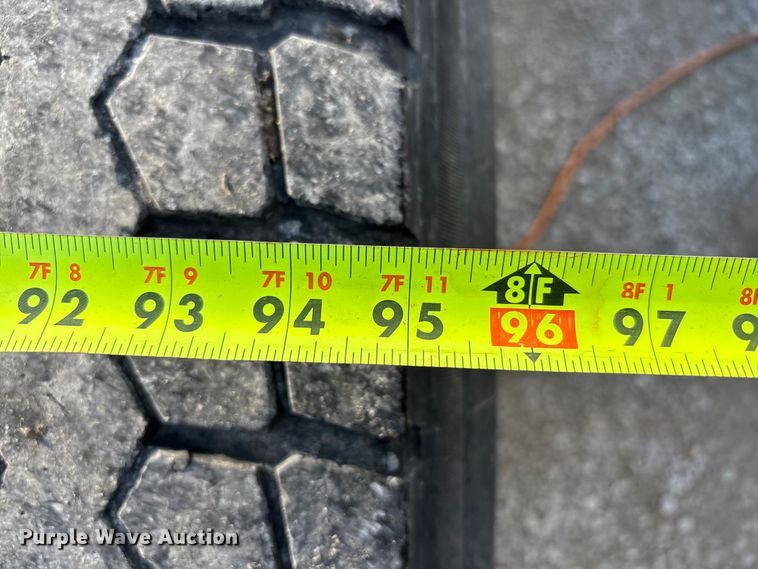 image for item FB3580 2013 Freightliner Coronado semi truck