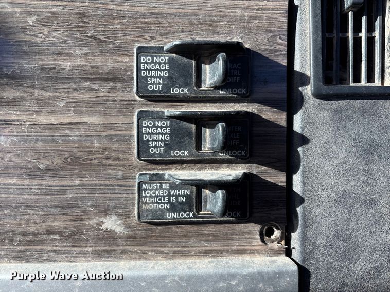 image for item FB3580 2013 Freightliner Coronado semi truck