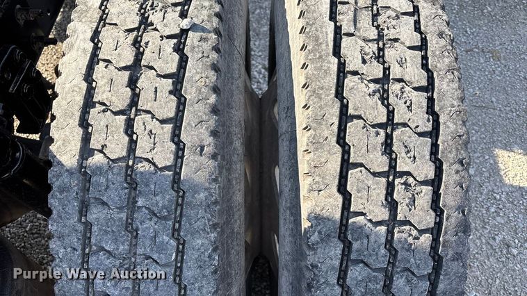 image for item FB3580 2013 Freightliner Coronado semi truck