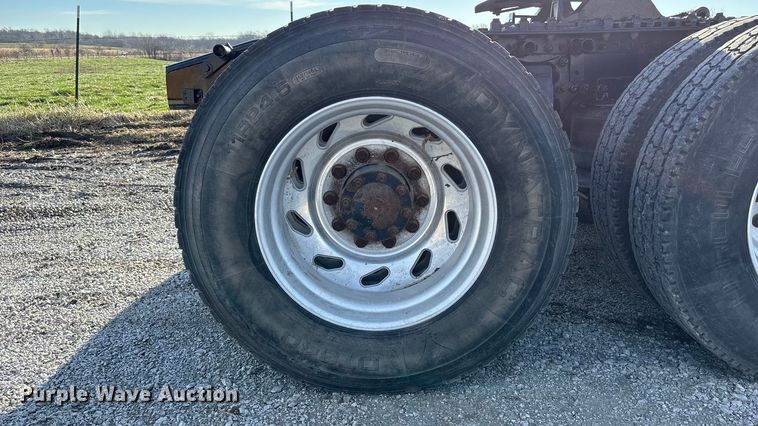 image for item FB3580 2013 Freightliner Coronado semi truck