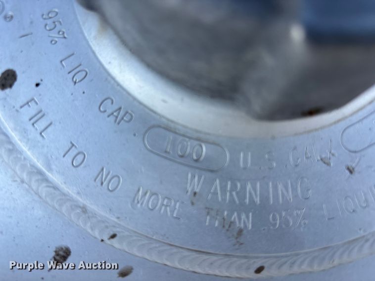 image for item FB3581 2006 Freightliner Classic semi truck