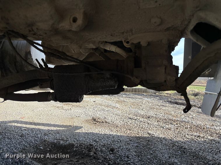 image for item FB3581 2006 Freightliner Classic semi truck