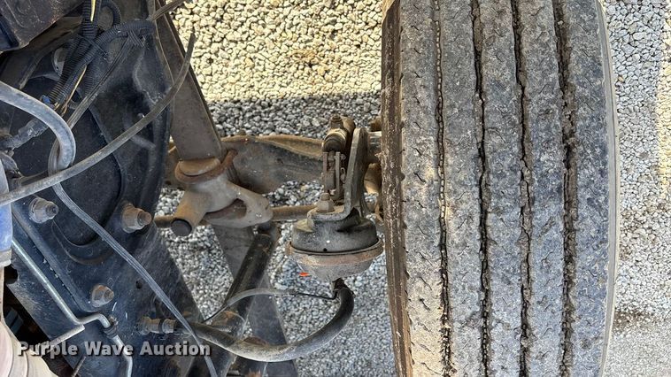 image for item FB3581 2006 Freightliner Classic semi truck