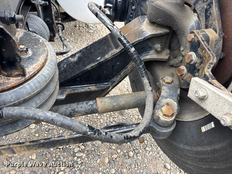 image for item FB5500 2020 Kenworth T680 semi truck