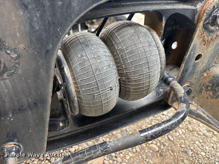 image for item FB5500 2020 Kenworth T680 semi truck