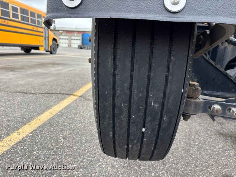 image for item FB5500 2020 Kenworth T680 semi truck