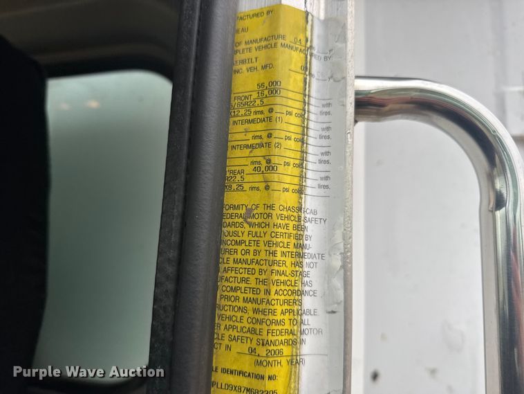 image for item FB6970 2007 Peterbilt 335 dump truck