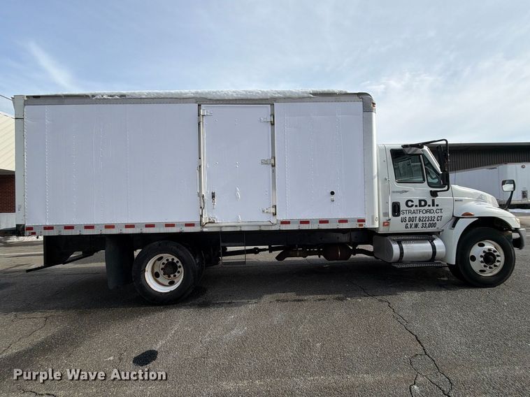 image for item FB7966 2013 International 4300 box truck