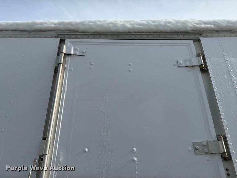 image for item FB7966 2013 International 4300 box truck