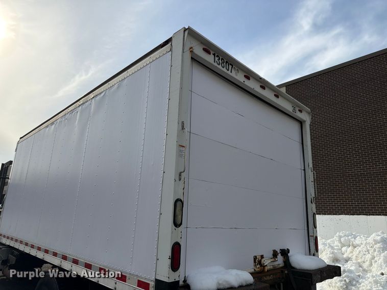 image for item FB7966 2013 International 4300 box truck