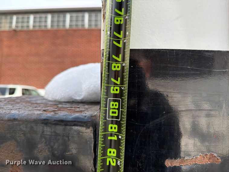 image for item FB7966 2013 International 4300 box truck