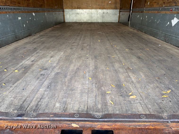 image for item FB7966 2013 International 4300 box truck