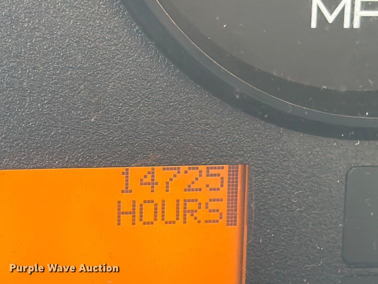 image for item FB7966 2013 International 4300 box truck