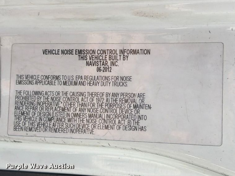 image for item FB7966 2013 International 4300 box truck