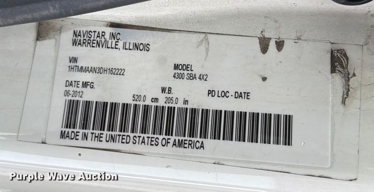 image for item FB7966 2013 International 4300 box truck