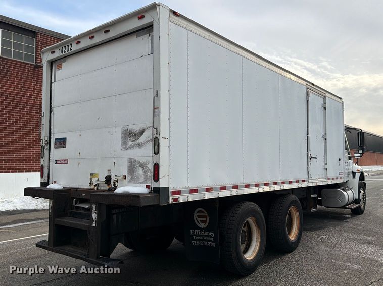 image for item FB7967 2014 International 4300 box truck