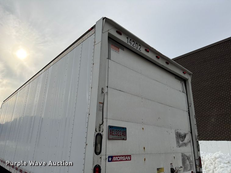 image for item FB7967 2014 International 4300 box truck