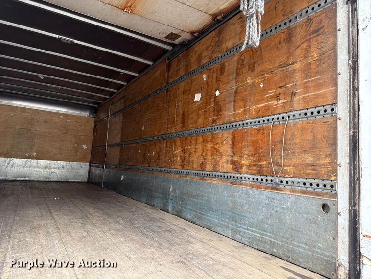 image for item FB7967 2014 International 4300 box truck