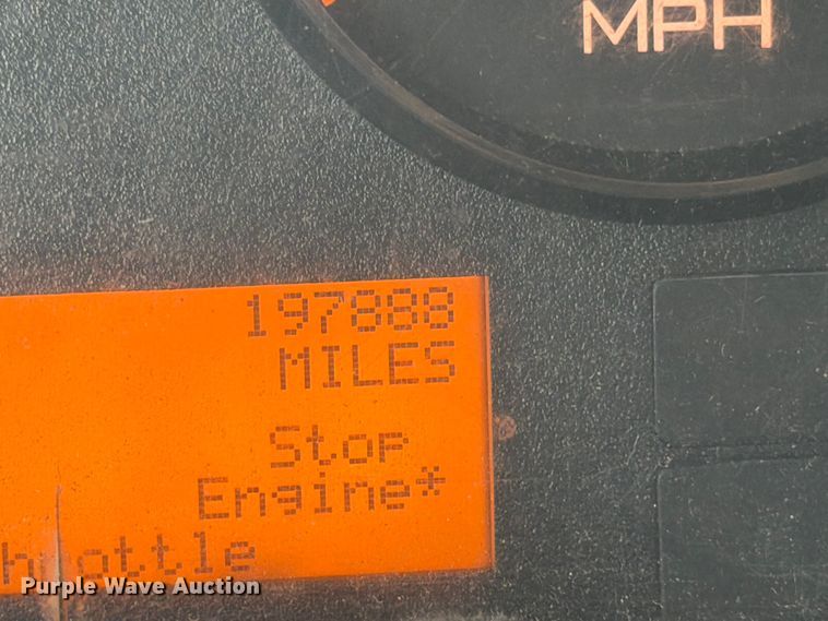 image for item FB7967 2014 International 4300 box truck