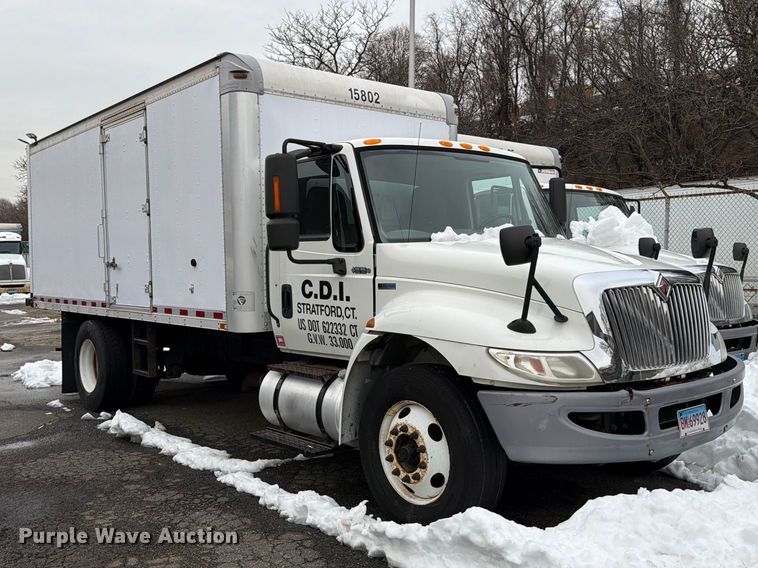 image for item FB7968 2015 International 4300 box truck
