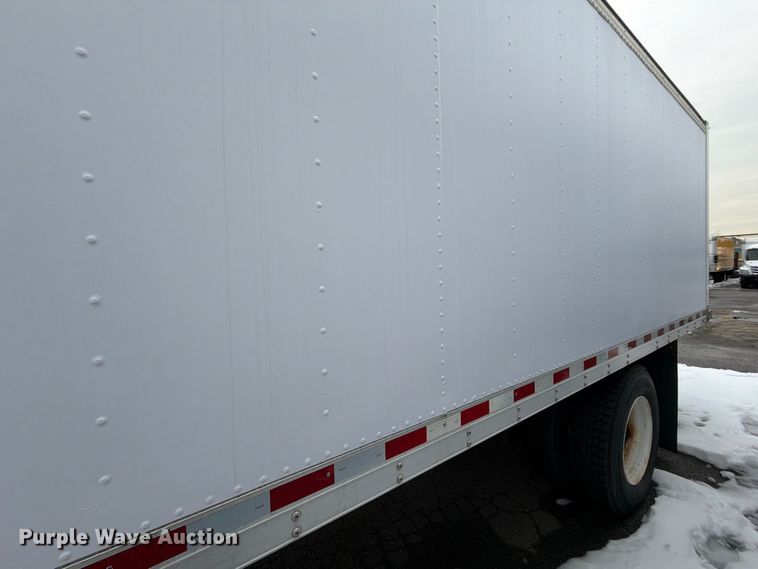 image for item FB7968 2015 International 4300 box truck