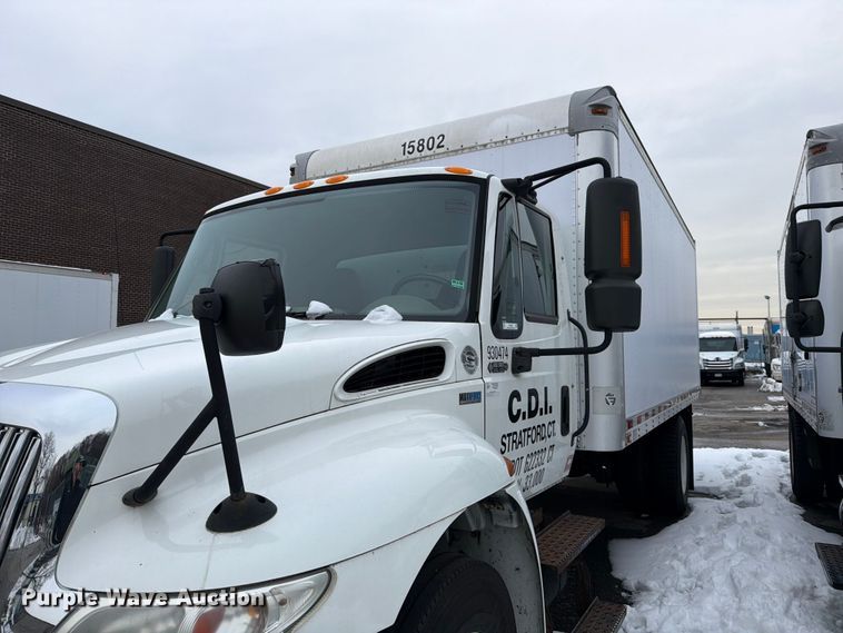 image for item FB7968 2015 International 4300 box truck