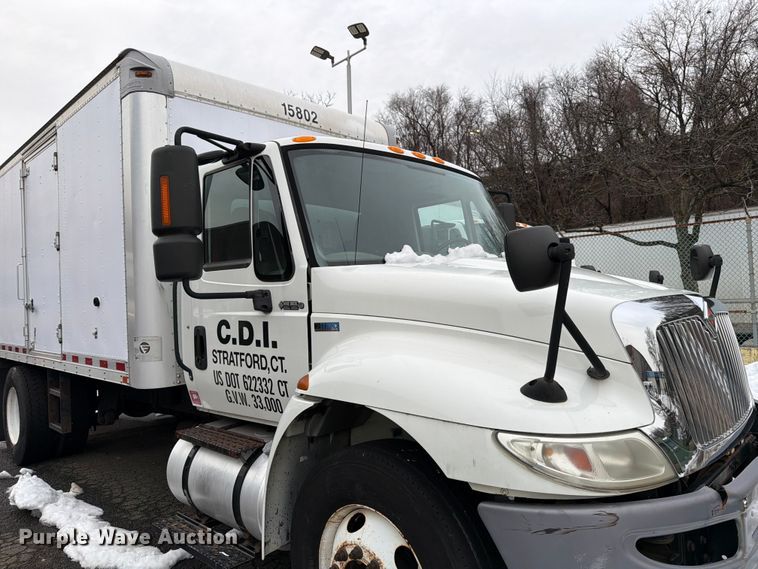 image for item FB7968 2015 International 4300 box truck