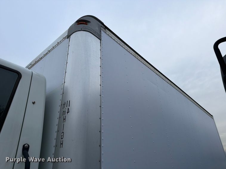 image for item FB7968 2015 International 4300 box truck