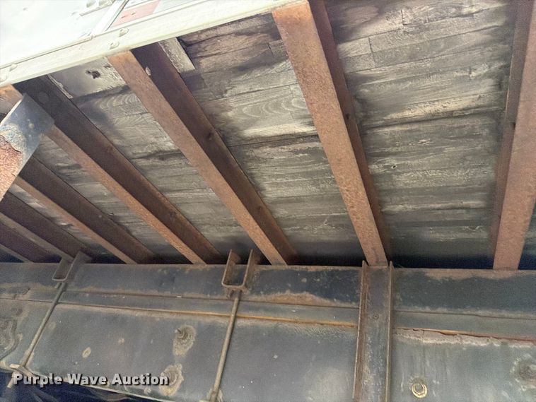 image for item FB7968 2015 International 4300 box truck