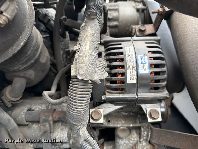 image for item FB7968 2015 International 4300 box truck