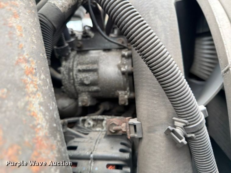 image for item FB7968 2015 International 4300 box truck