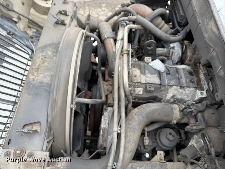 image for item FB7968 2015 International 4300 box truck