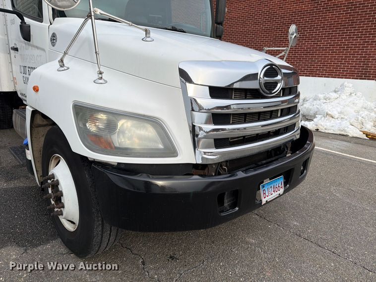 image for item FB7969 2016 Hino 338 box truck