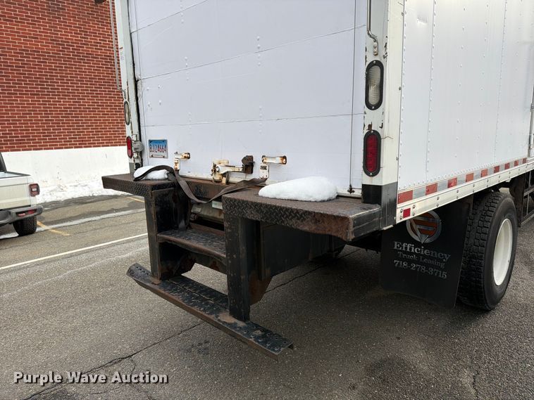 image for item FB7969 2016 Hino 338 box truck