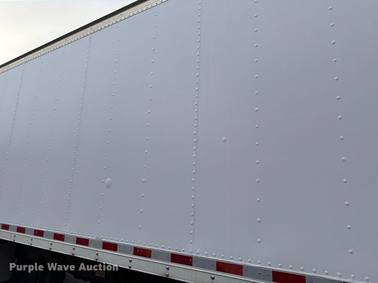 image for item FB7969 2016 Hino 338 box truck