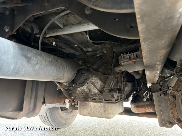 image for item FB7969 2016 Hino 338 box truck