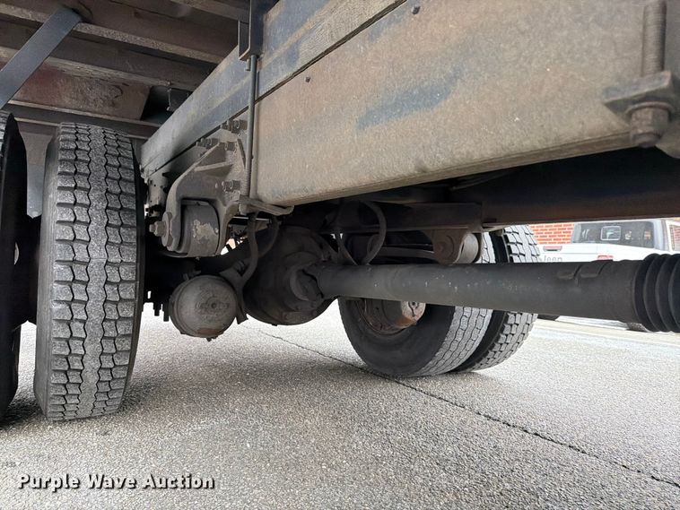 image for item FB7969 2016 Hino 338 box truck