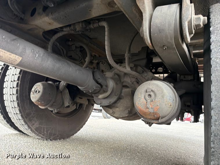 image for item FB7969 2016 Hino 338 box truck