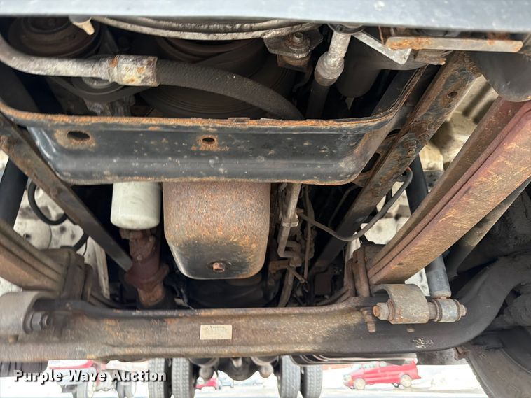 image for item FB7969 2016 Hino 338 box truck