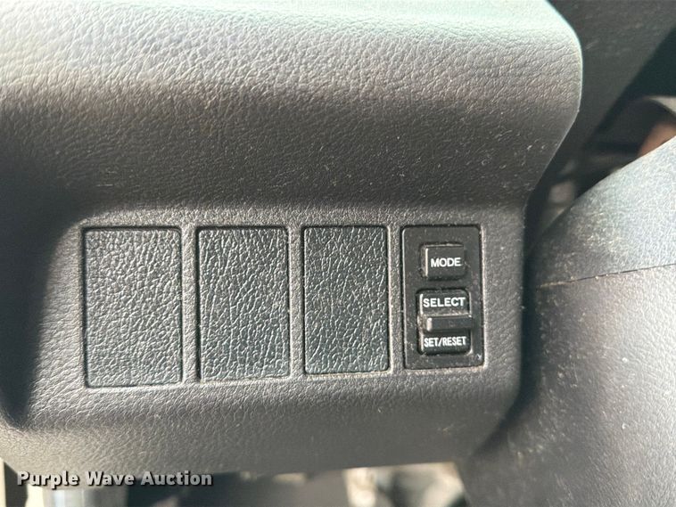 image for item FB7969 2016 Hino 338 box truck