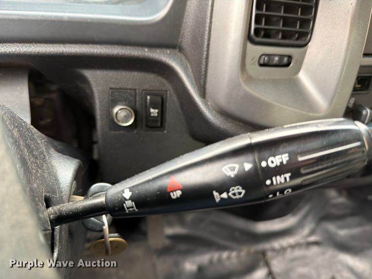 image for item FB7969 2016 Hino 338 box truck