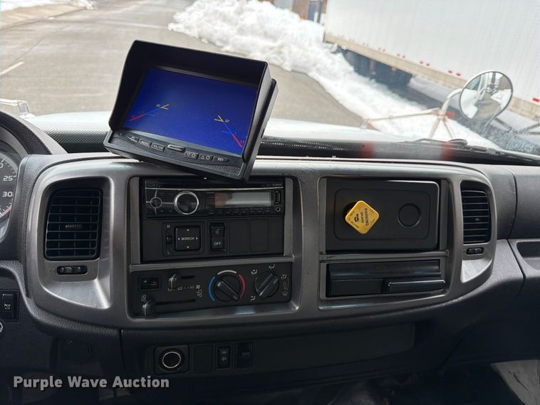 image for item FB7969 2016 Hino 338 box truck