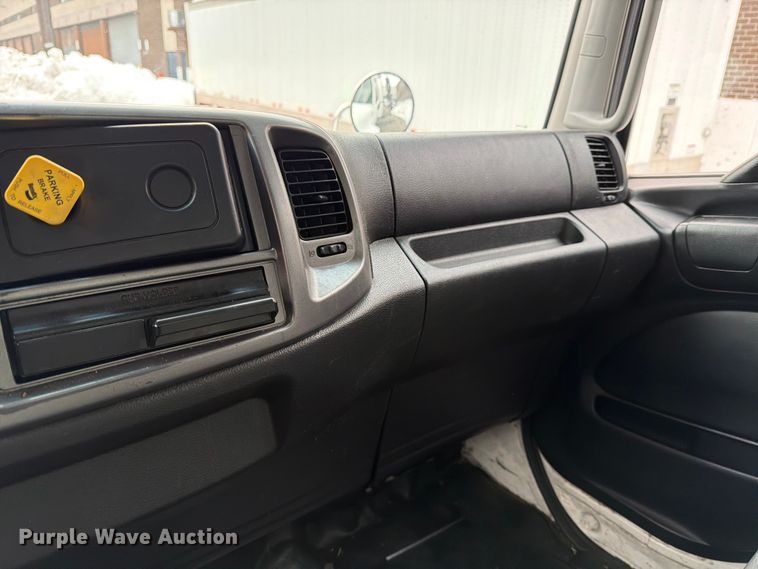 image for item FB7969 2016 Hino 338 box truck