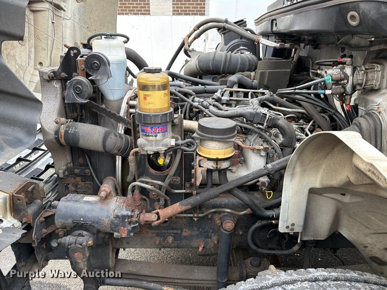 image for item FB7969 2016 Hino 338 box truck