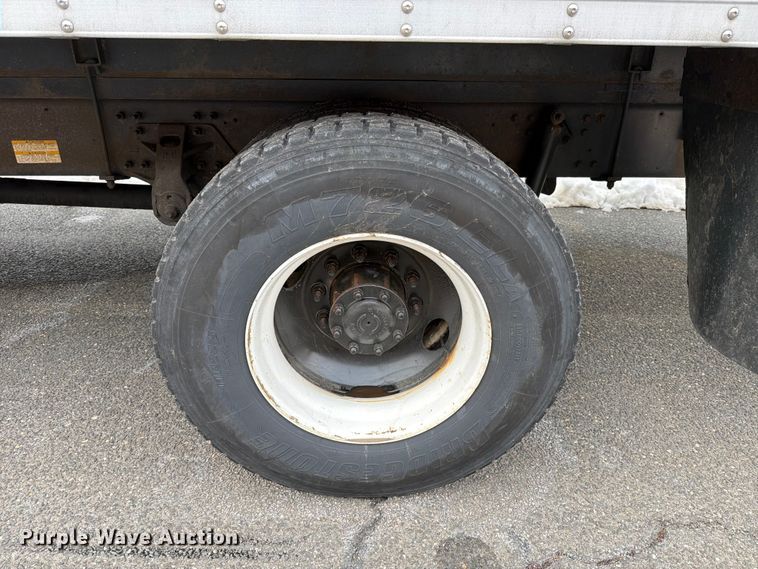 image for item FB7969 2016 Hino 338 box truck