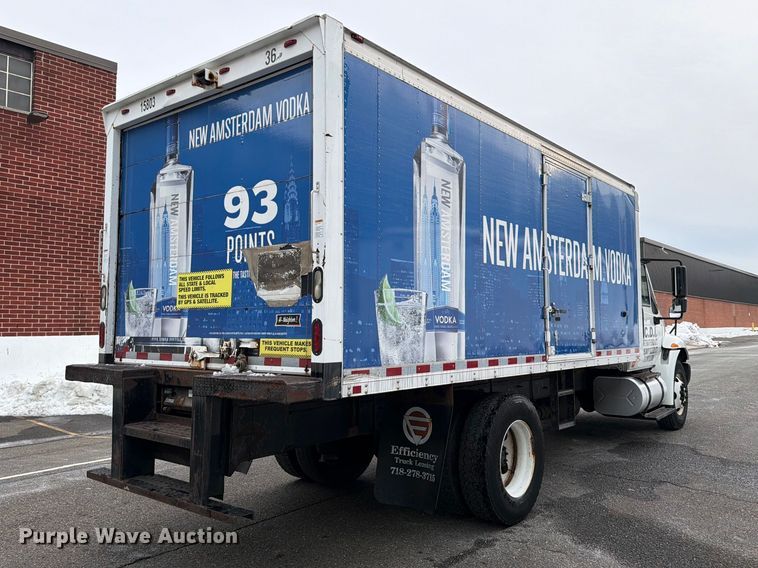 image for item FB7972 2015 International 4300 box truck